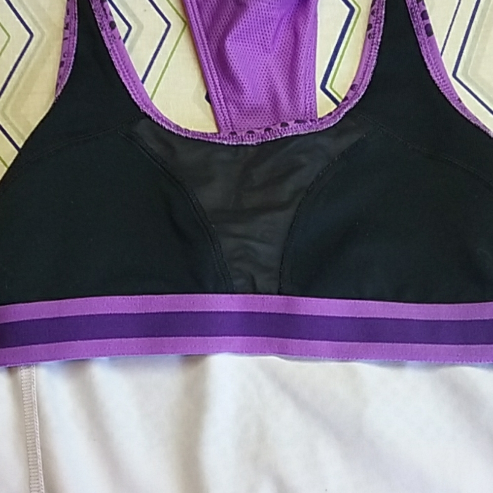 Nike Dri fit "Y" back work out tank size SP - Picture 7 of 8